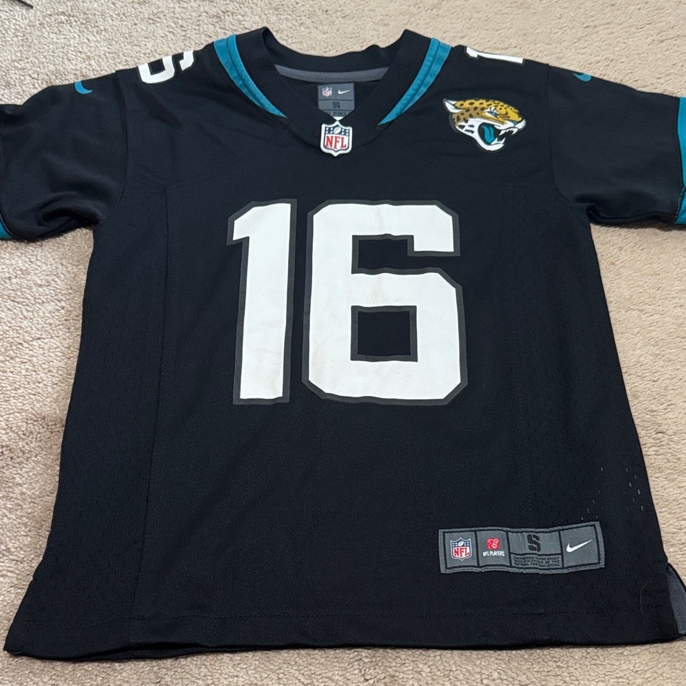 Nike Kids Authentic On field Trevor Lawrence Jaguars Football Jersey